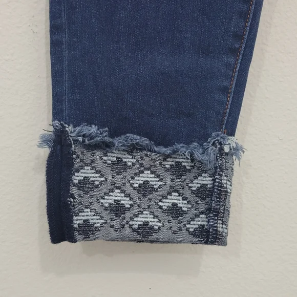 LOFT Ann Taylor Modern Skinny Embroidered Cuff Jeans 10/30 - Picture 5 of 6